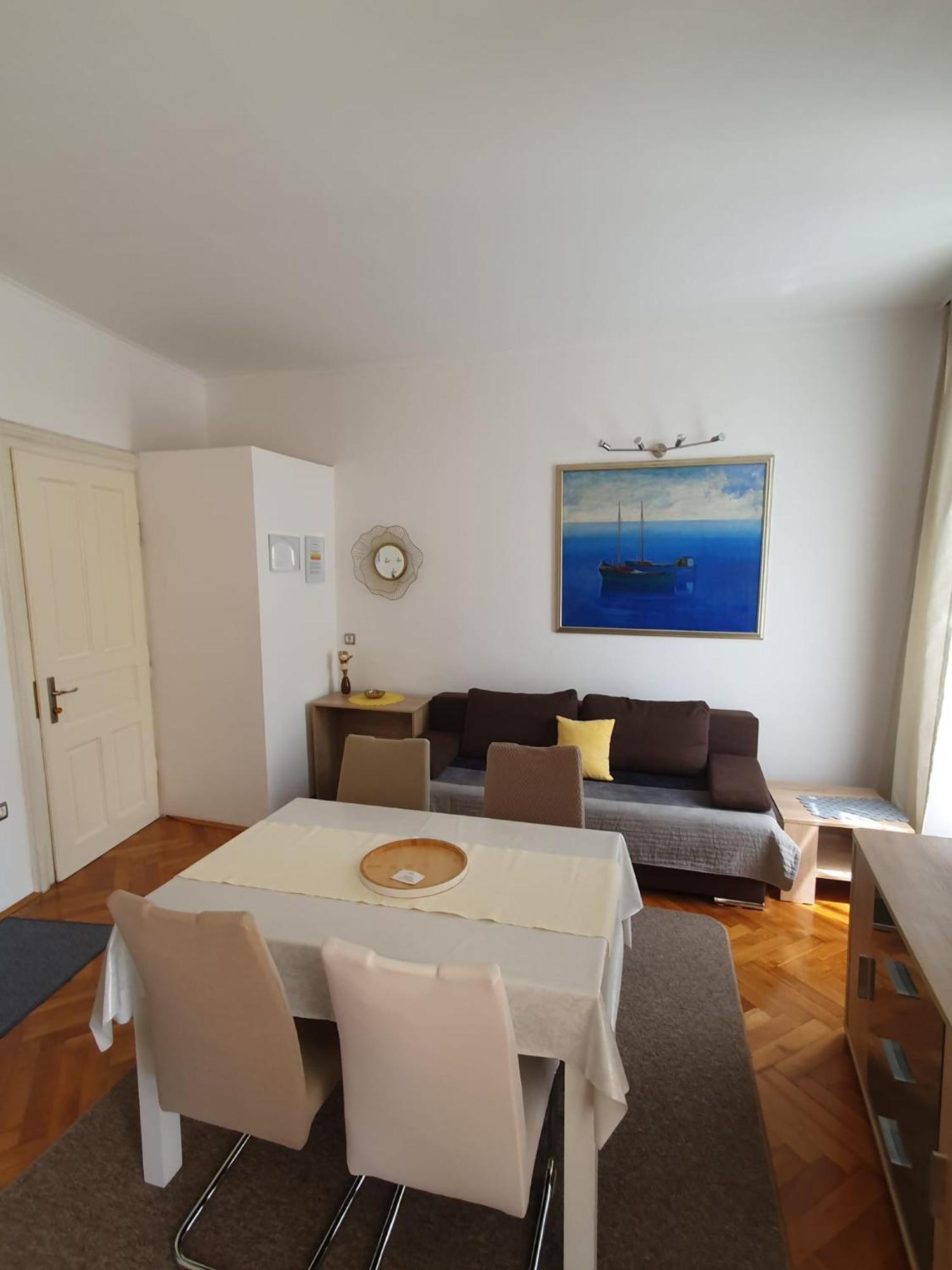 Apartment Sandra 2+2 *** Crikvenica Exterior foto